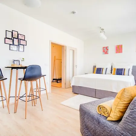 Roomcity Awakeon Apartment